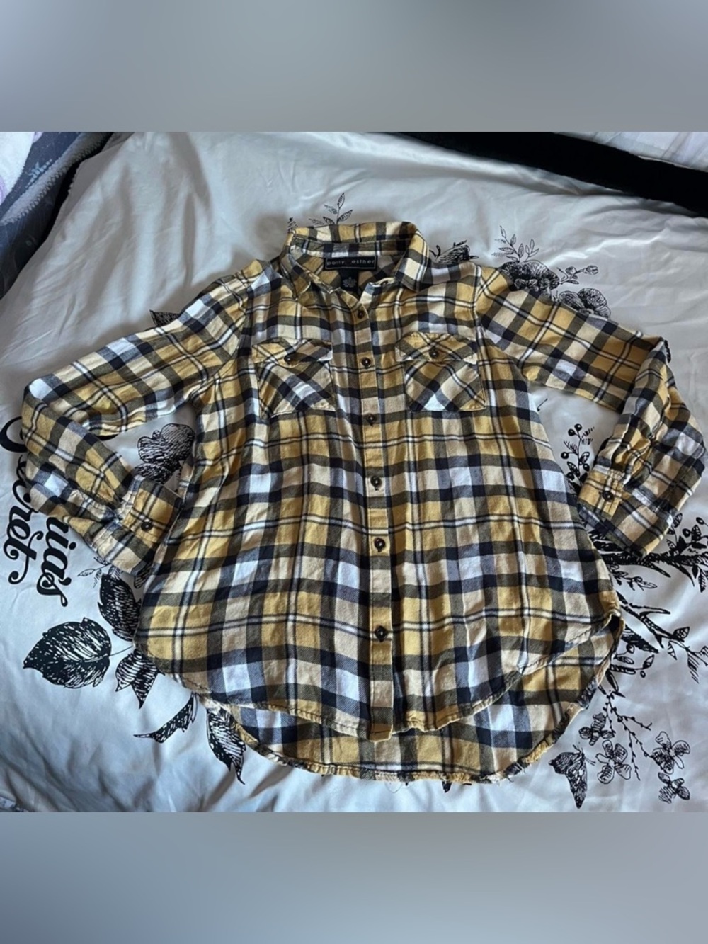 Polly & Esther Y2K plaid button-up flannel shirt